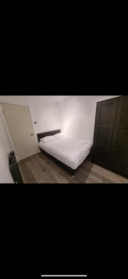 Modern 2 Bed Apartment & Free Parking Canterbury Bagian luar foto